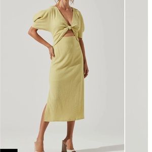 ASTR normandie dress celery S